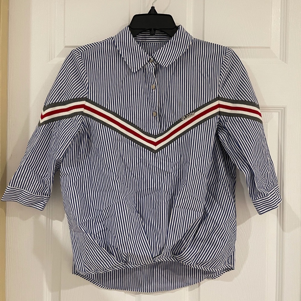 SOLD! Women 3/4 sleeves strips shirt